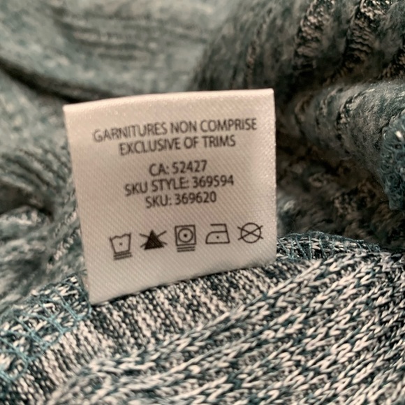 Lilly Morgan, size XL, tie at the bottom, greenishblue and white with pinstripes - Picture 7 of 10